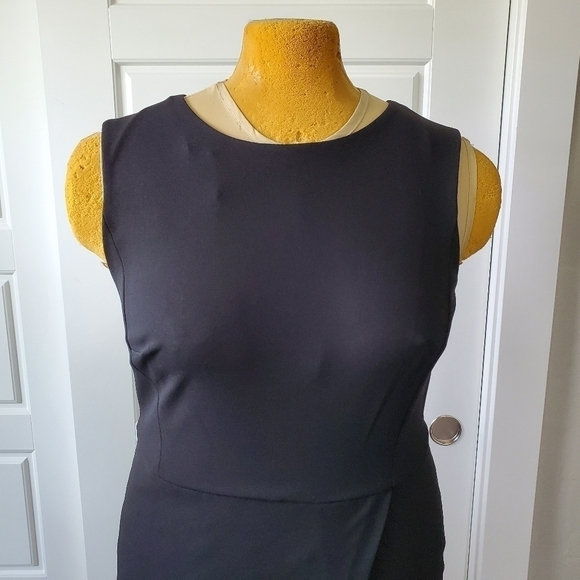 NWT CONNECTED APPAREL BLACK SHEATH SLEEVELESS DRESS LACE INSERT WOMEN SIZE 14 - Picture 2 of 13